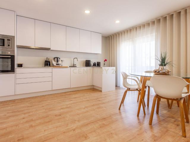 Apartamento alugar em Quinta do Conde, Sesimbra