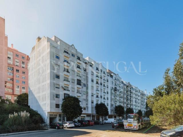 Apartamento venda em Rinchoa, Rio de Mouro