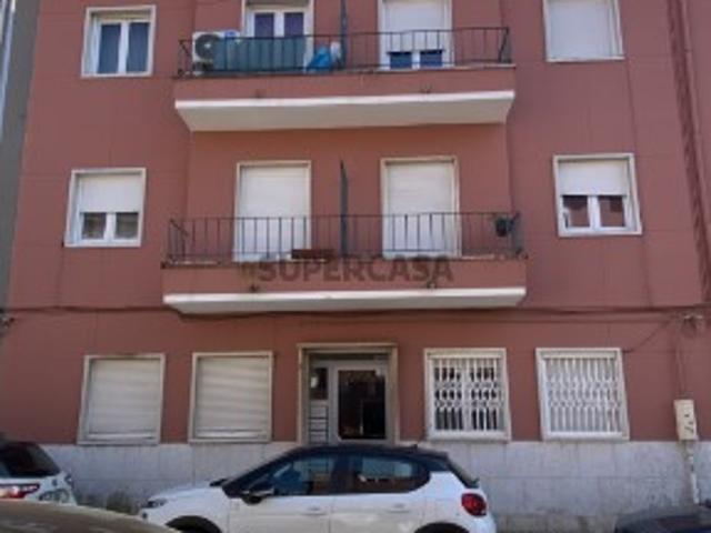 Casa venda em Falagueira, Amadora