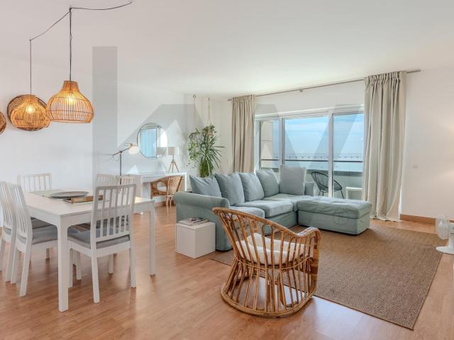 Apartamento alugar em Quinta das Laranjeiras, Lisboa