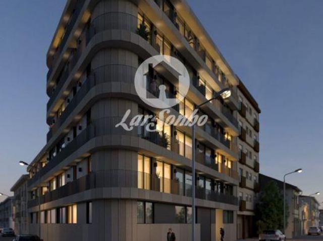 Apartamento venda em Porto