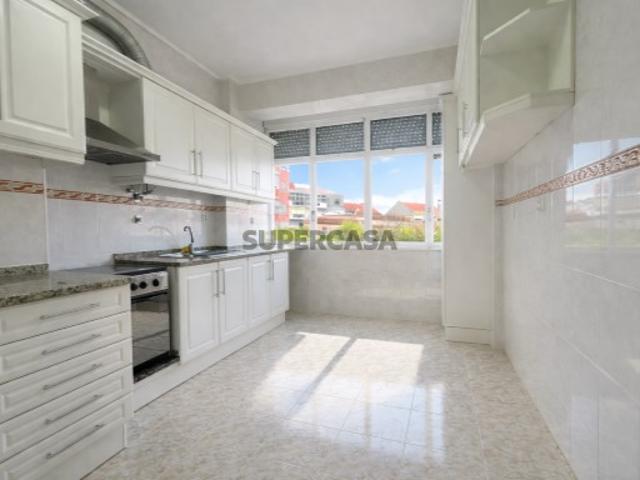 Casa venda em Damaia, Amadora