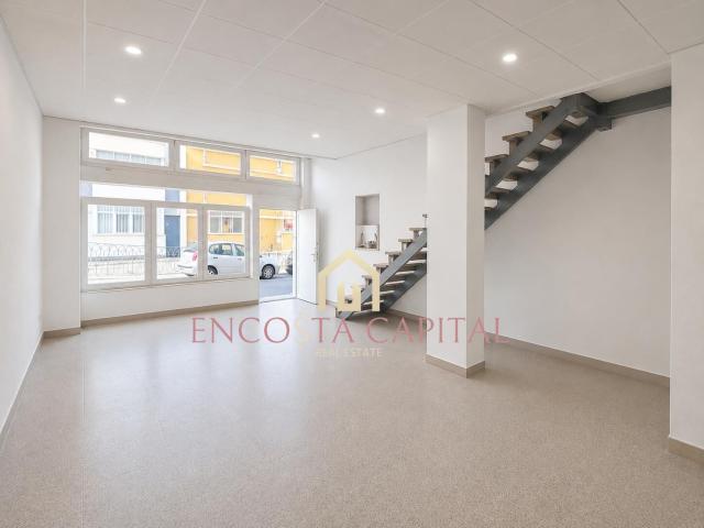 Apartamento venda em Santiago Dos Velhos, Lisboa