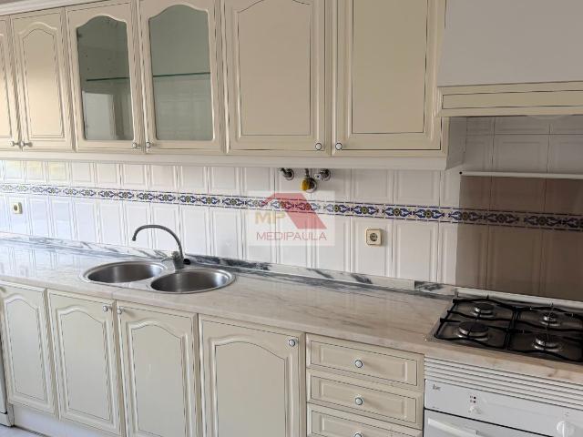 Apartamento venda em Mem Martins, Algueirão-Mem Martins