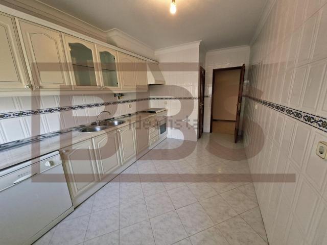 Apartamento venda em Casal da Cavaleira, Sintra