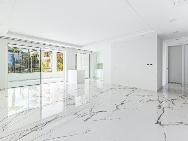 Apartamento venda em Bairro Chesgal, Lagos