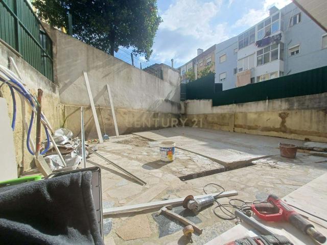 Apartamento venda em Bairro Janeiro, Amadora