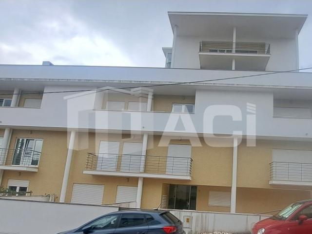 Apartamento alugar em Bairro dos Sargentos, Leiria