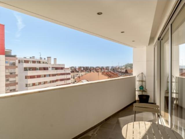 Casa venda em Oeiras, Lisboa
