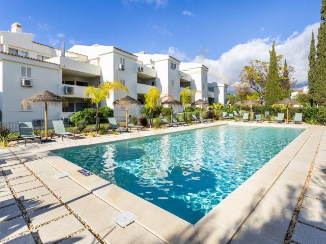 Apartamento venda em Almancil