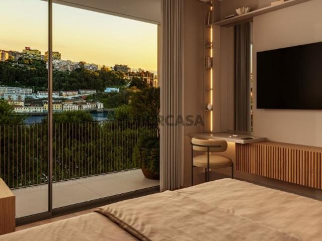 Casa venda em Porto, Lordelo Do Ouro