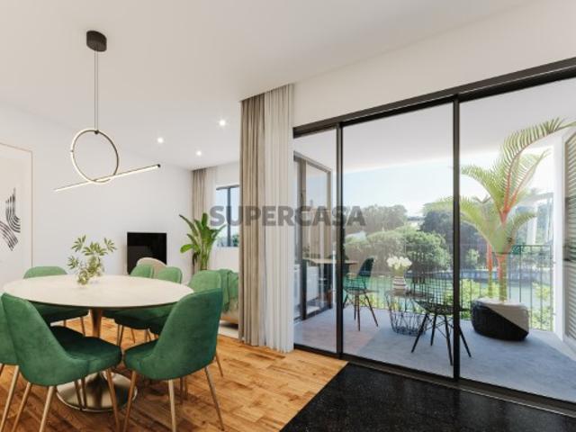 Casa venda em Porto, Lordelo Do Ouro