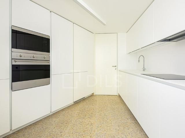 Apartamento alugar em São Vicente de Fora, Lisboa