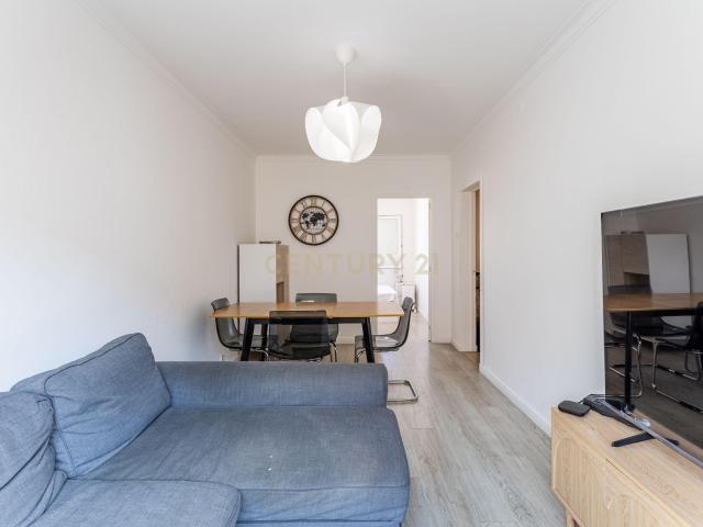 Apartamento venda em Santo António dos Cavaleiros e Frielas, Loures