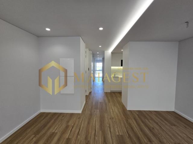 Apartamento alugar em Campanhã, Pêgo Negro