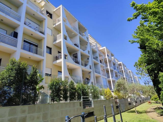 Apartamento venda em Quinta de São Martinho, Cascais