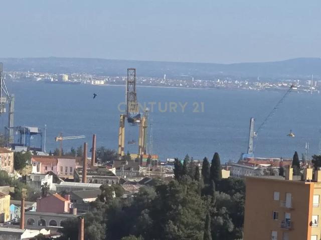 Apartamento venda em Picheleira, Lisboa