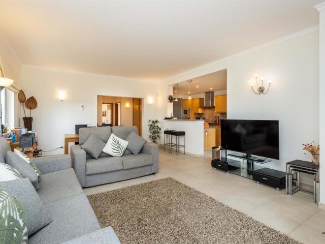 Apartamento venda em Lagoa, Faro