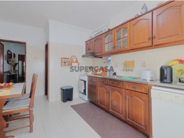 Casa venda em Cavadas, Seixal