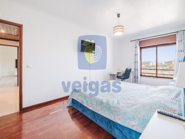 Apartamento venda em Rinchoa, Rio de Mouro