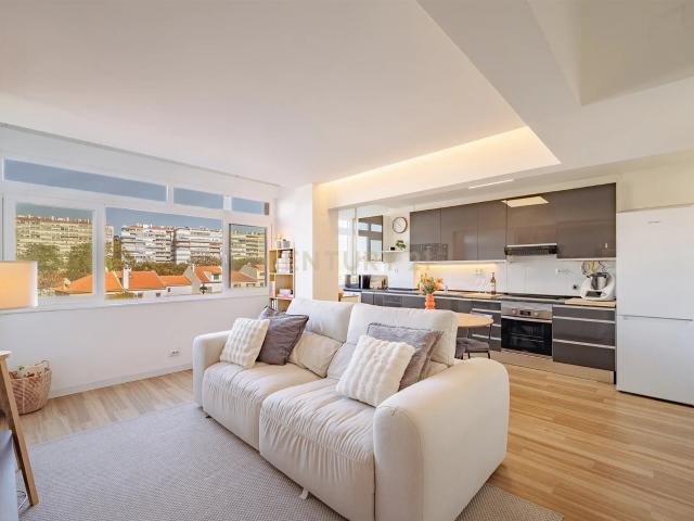 Apartamento venda em Buraca, Amadora