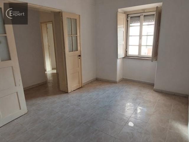 Apartamento venda em Bairro da Madre de Deus, Lisboa