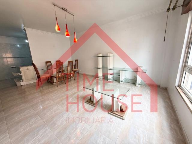 Apartamento venda em Tapada das Mercês, Sintra