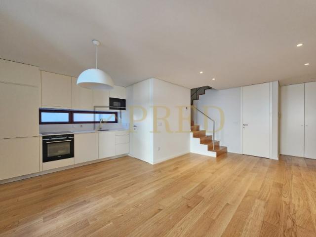 Apartamento venda em Porto, Aldoar