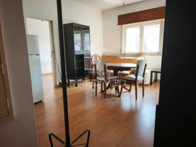 Casa venda em Damaia, Amadora