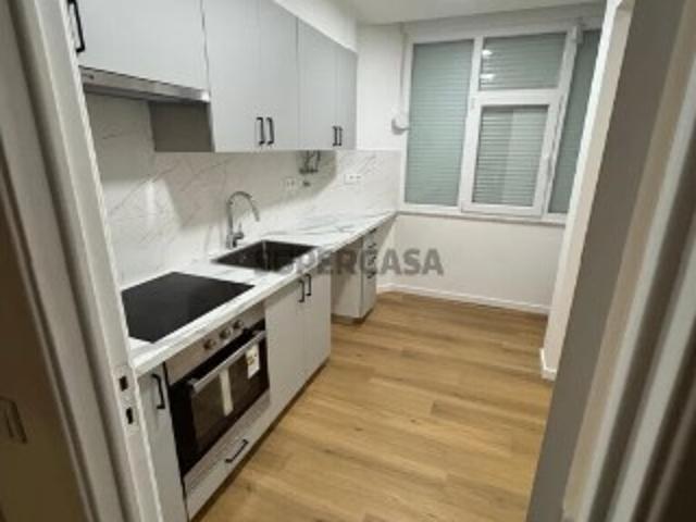 Casa venda em Damaia, Amadora