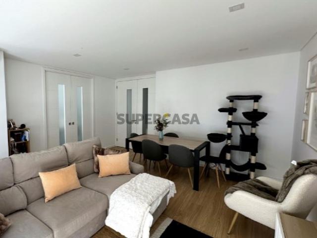 Casa venda em Damaia, Amadora