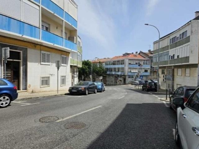 Casa venda em Damaia, Amadora
