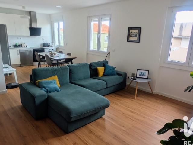 Apartamento alugar em Urbanização do Neudel, Amadora
