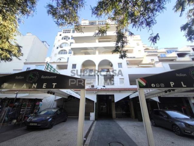 Casa venda em Albufeira e Olhos de Água, Albufeira