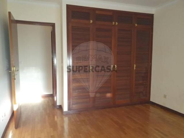 Casa venda em Porto, Aldoar