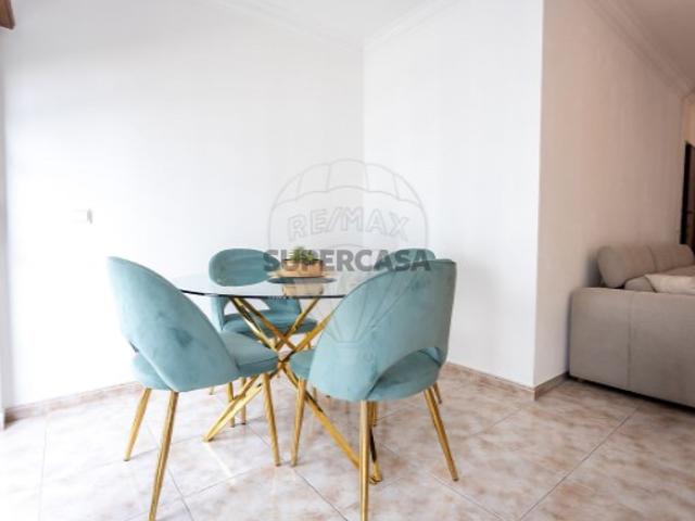 Casa venda em Alenquer (Santo Estêvão e Triana), Alenquer
