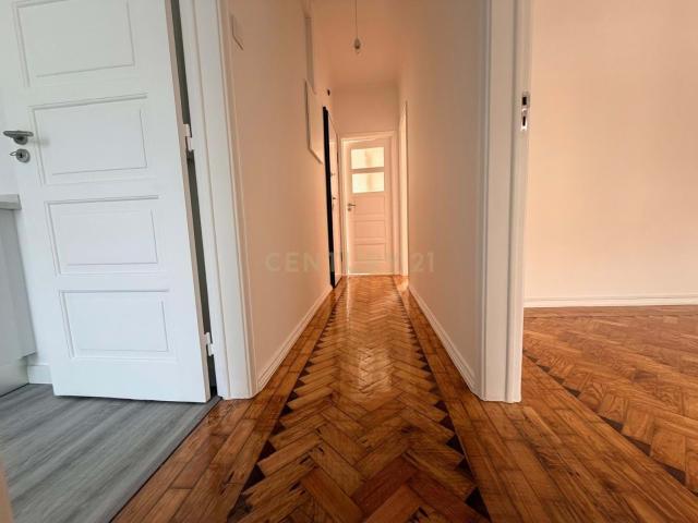 Apartamento alugar em Núcleo Urbano Histórico de Algés, Oeiras