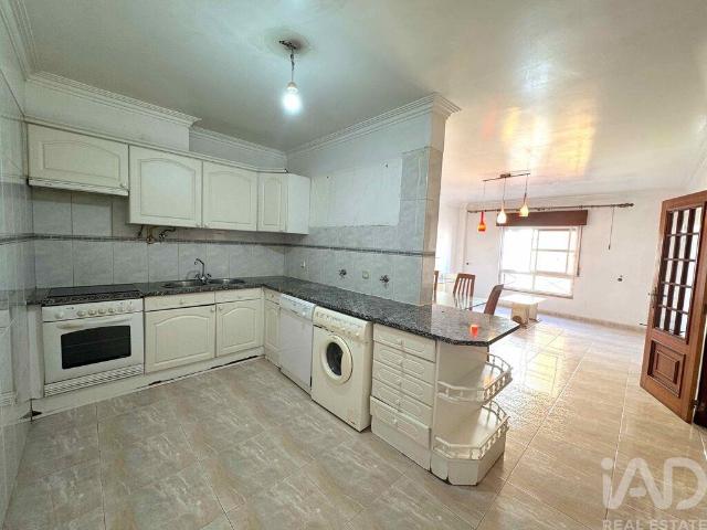 Apartamento venda em Tapada das Mercês, Sintra