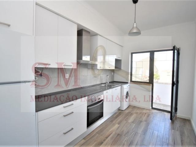 Apartamento alugar em Cova da Piedade, Almada