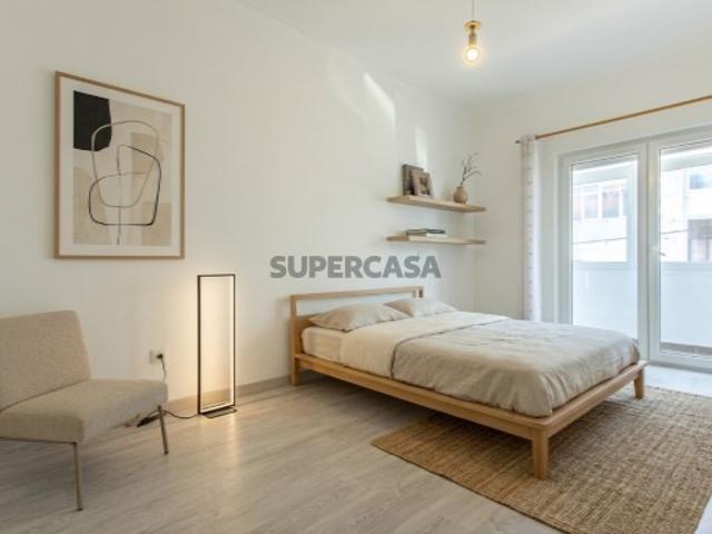 Casa venda em Cova da Piedade, Almada