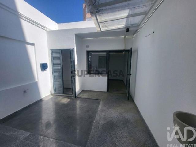 Casa venda em Torcatas, Almada