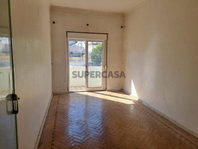 Casa venda em Almada Velha, Almada