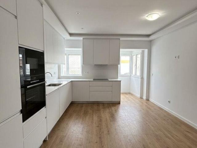 Apartamento venda em Verderena, Setúbal