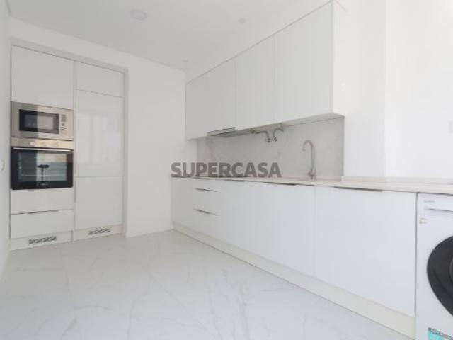 Casa venda em Bairro Alves Redol, Alto do Seixalinho, Santo André e Verderena