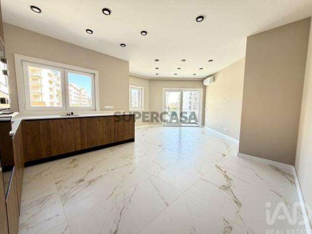 Casa venda em Armação De Pêra, Faro