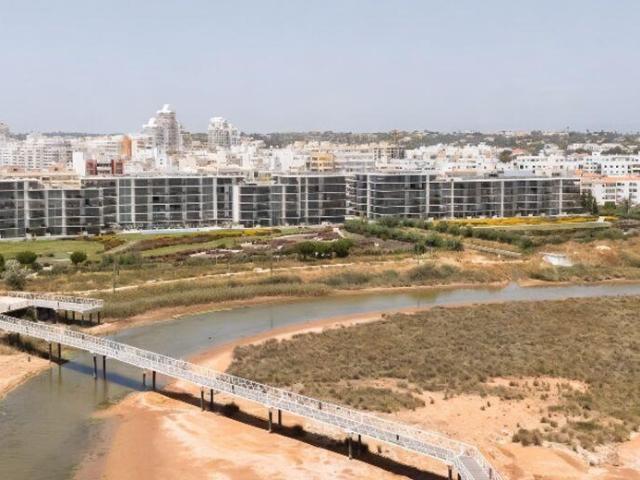 Apartamento venda em Armação De Pêra, Faro