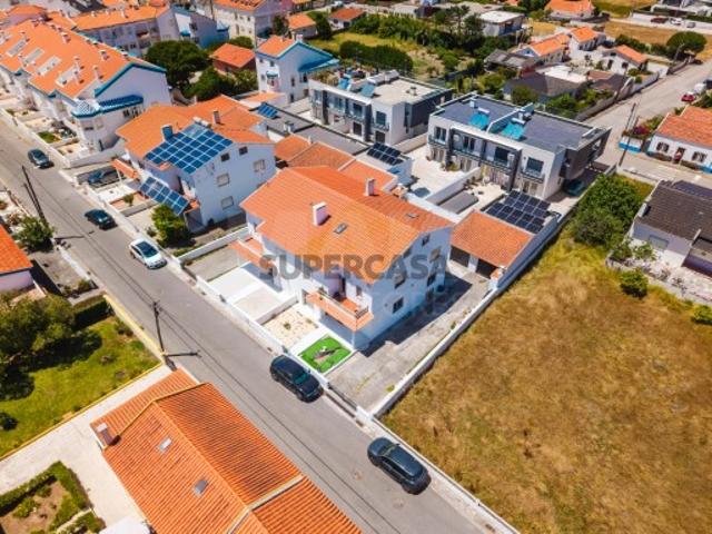 Casa venda em Bufarda, Peniche