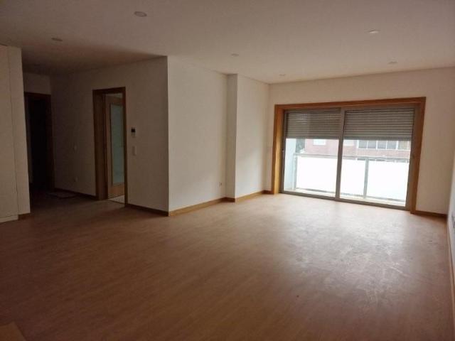 Apartamento alugar em Santa Maria Da Feira, Aveiro