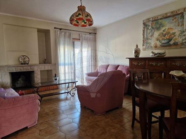 Apartamento alugar em Oliveira Do Bairro, Aveiro