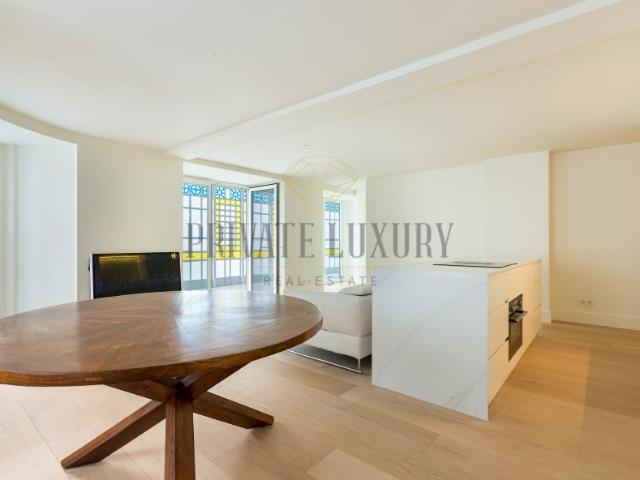 Apartamento venda em Santo António, Lisboa